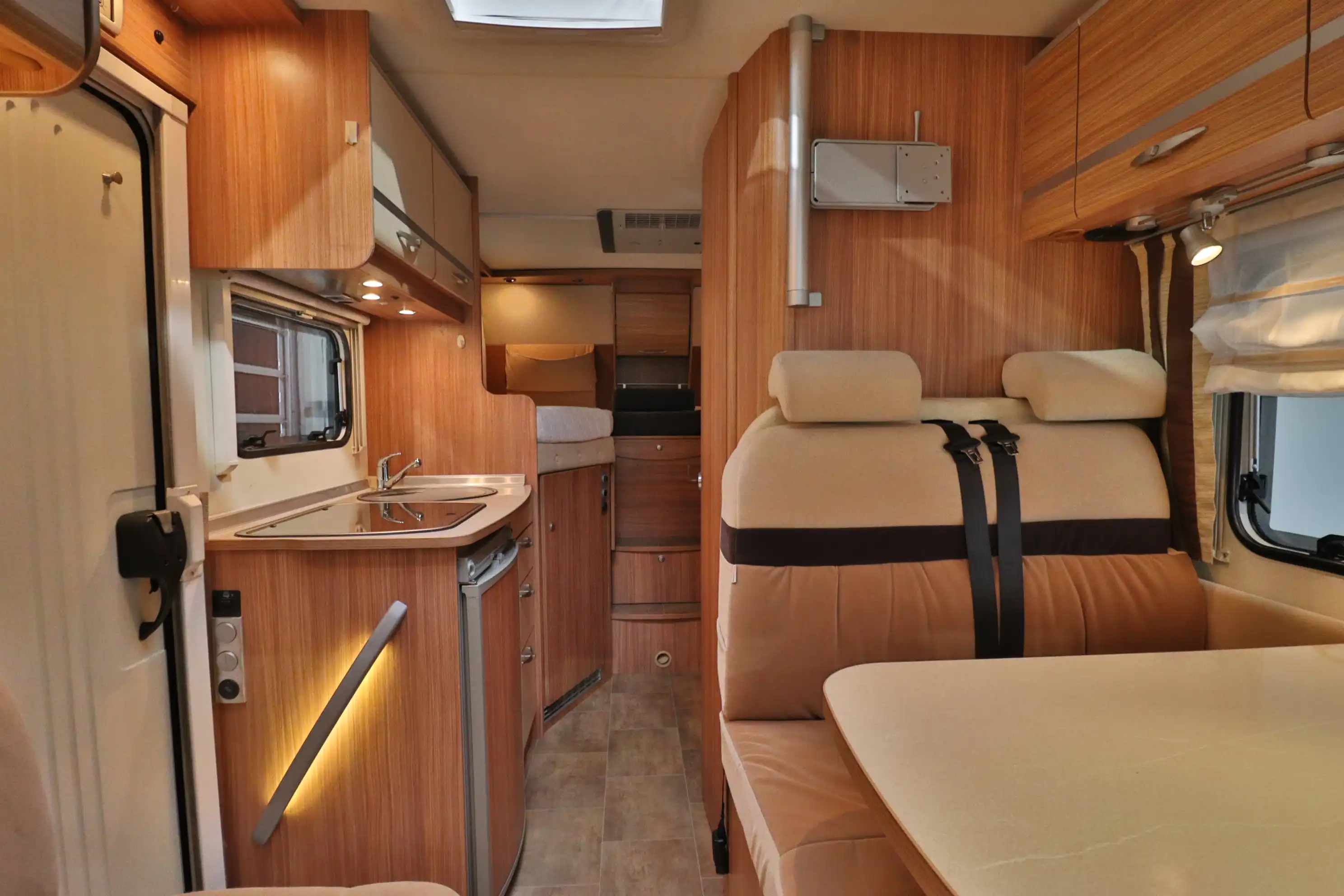 BUERSTNER Travel Van T 620 G 